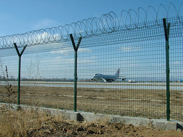機(jī)場護(hù)欄網(wǎng)圖片4